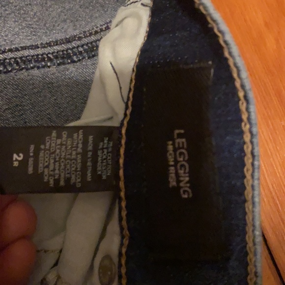 Express High Rise Legging - Picture 3 of 4